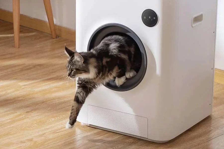 how does the litter robot work